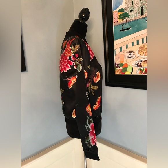 NWT Black Scarf Print Floral Satin Bomber Jacket Sz S - Picture 2 of 7